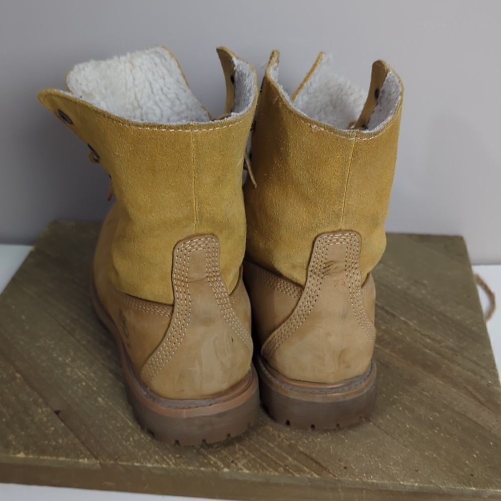 Timberlands teddy fleece roll down boots 7 - Picture 8 of 8